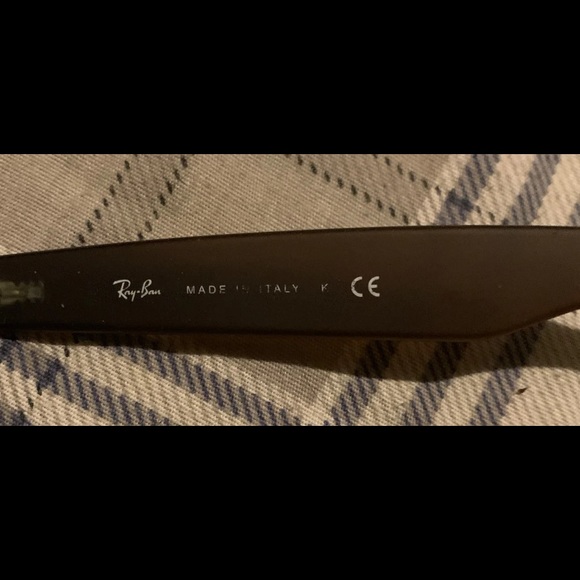 Ray-Ban sunglasses - Picture 3 of 5